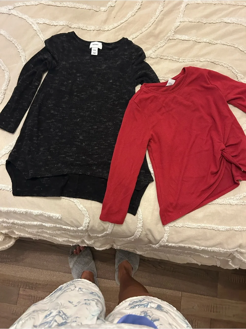 Old Navy Kids Long-Sleeve Tops - Black & Red Crewneck Duo